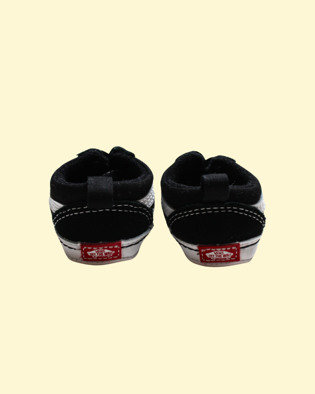 Sneakers Old School noires et blanches taille 18