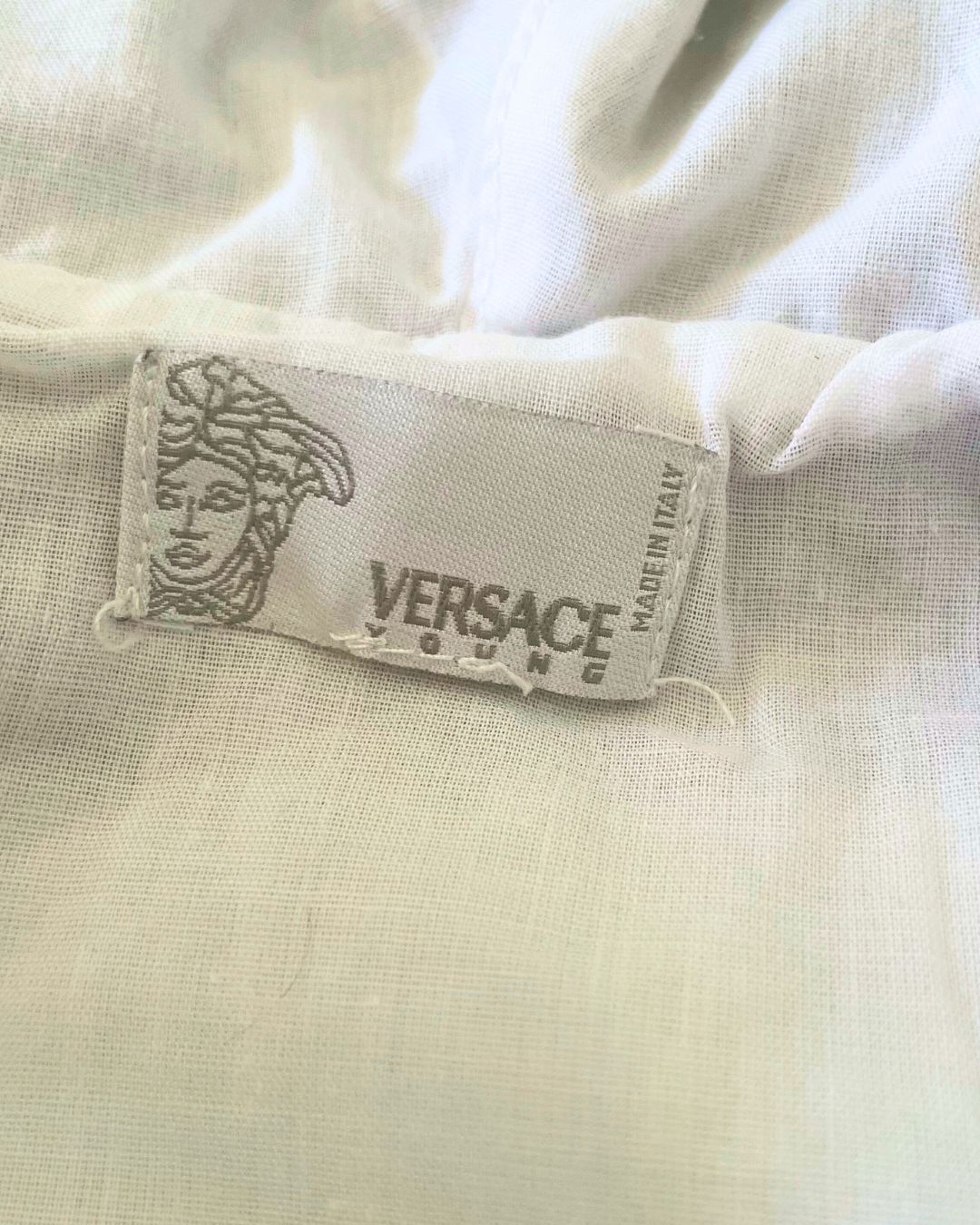 Veste à capuche fluo et argent 3 mois