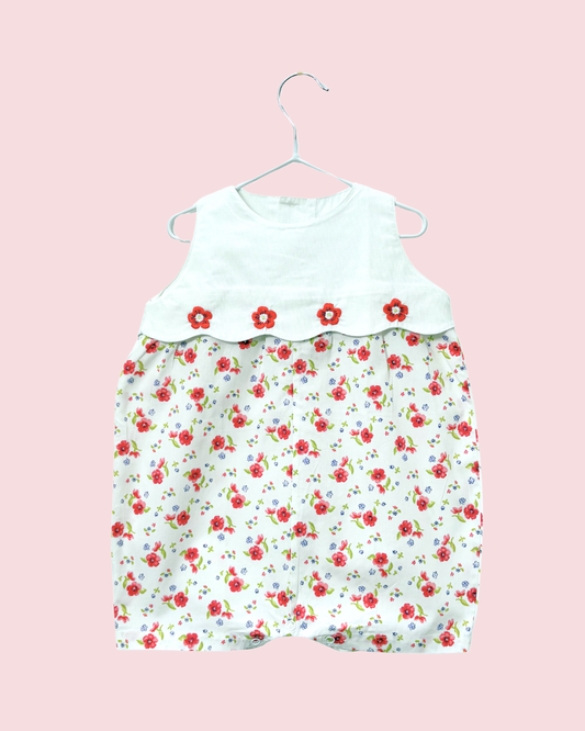 Barboteuse en coton blanc à fleurs 12 mois