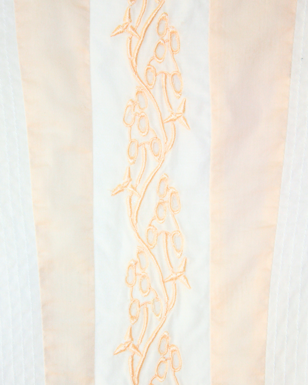 Blouse en coton brodée 6 mois