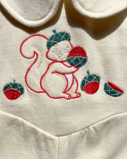 Grenouillère brodée vintage 6 mois