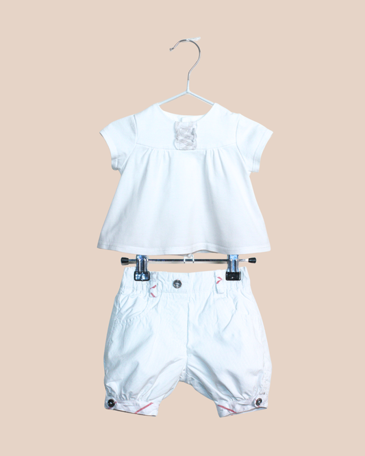 Ensemble t-shirt et pantalon blancs 1 mois