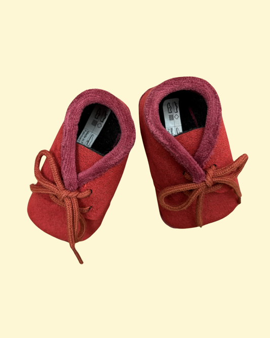 Chaussons vintage en cuir velours orange taille 17
