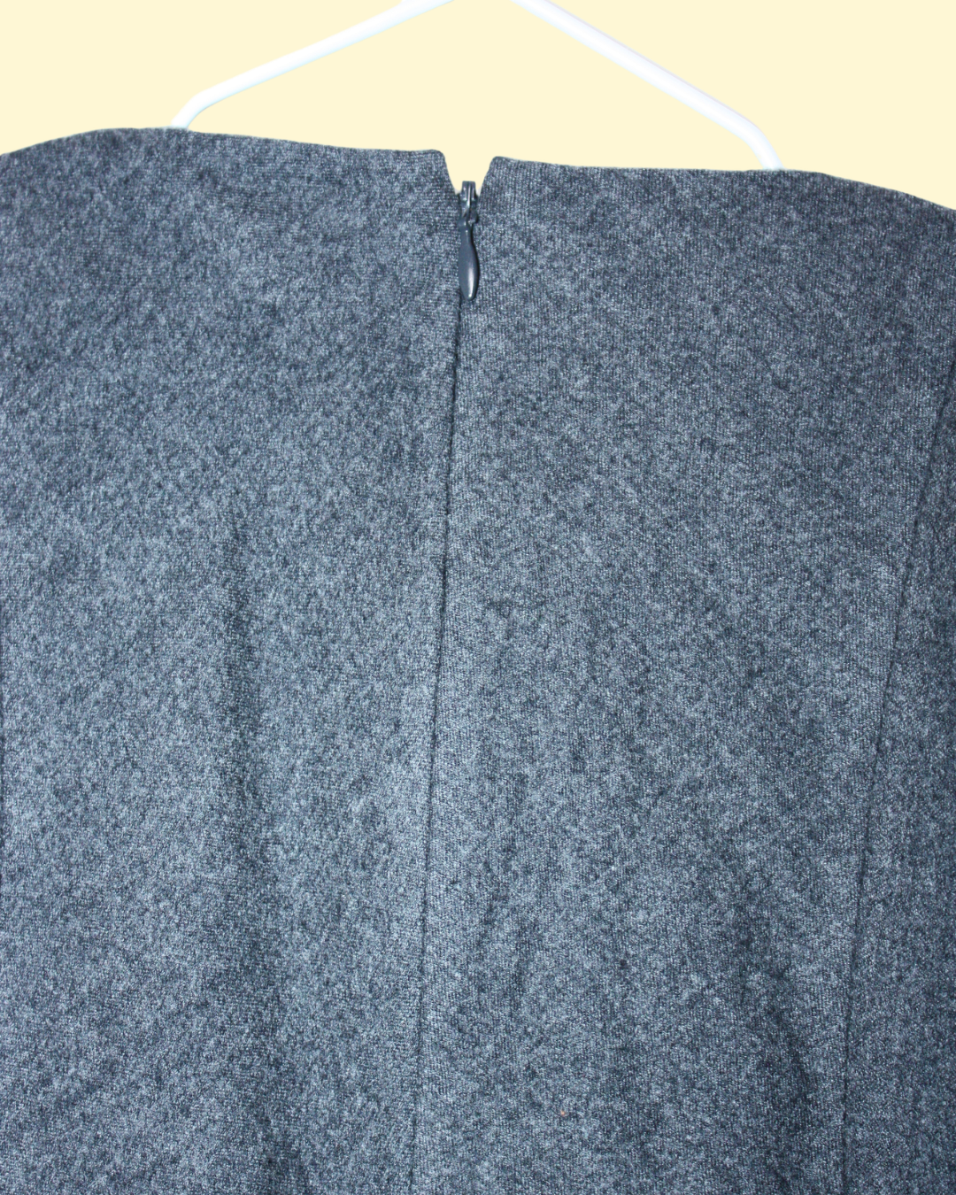 Robe grise en laine taille 10 ans