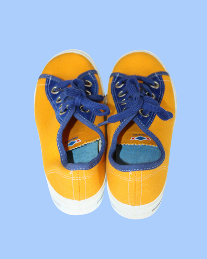 Tennis jaune deadstock vintage 70s pointure 31