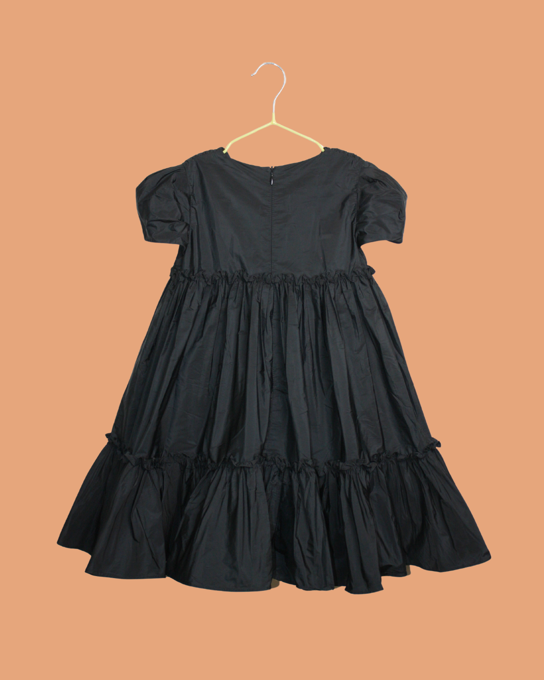 Robe noire 6 ans