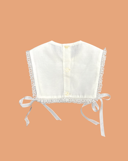 Bavoir vintage blanc