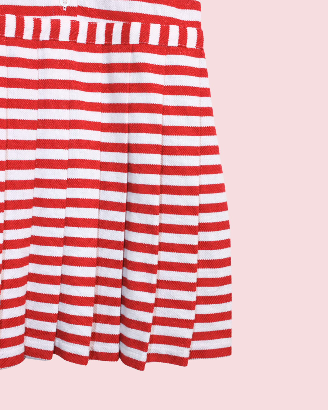 Robe polo plissée à rayures et coeurs rouges 5 ans