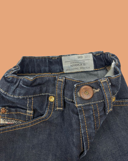 Jean bleu foncé 6 mois