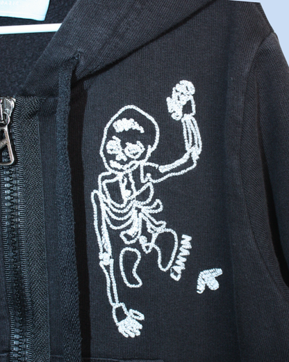 Hoodie noir à broderie rare 3 ans