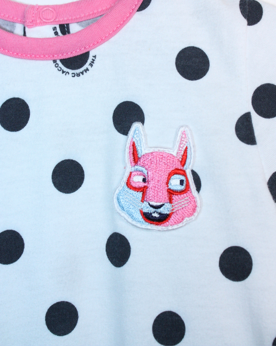 Grenouillère à pois et lapin brodé 1 mois