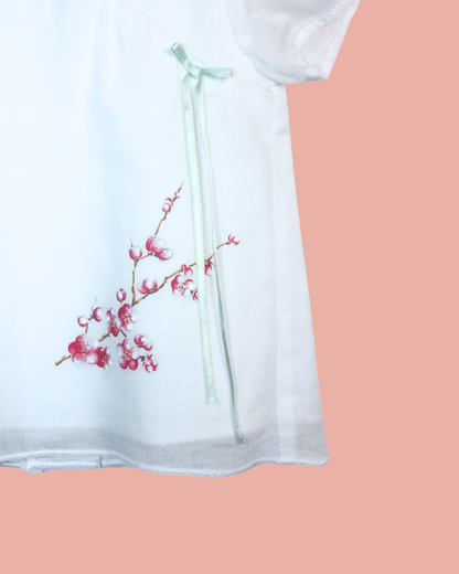 Blouse en voile de coton blanc à fleur et noeud 3 mois