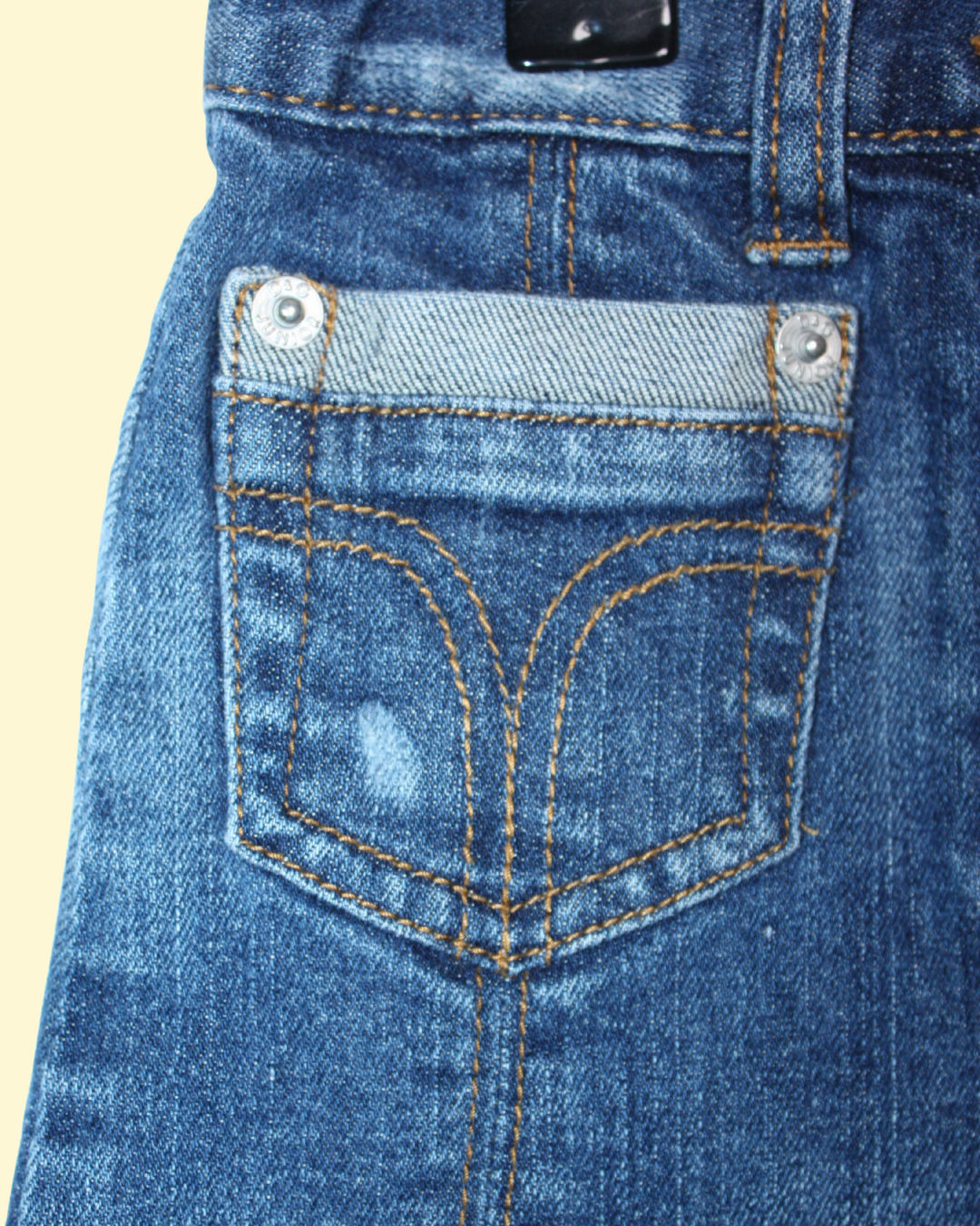 Jupe en jean vintage Y2K avec détails en cuir 6 ans