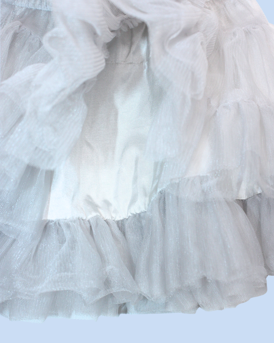 Jupe en tulle à volant gris clair 3 ans
