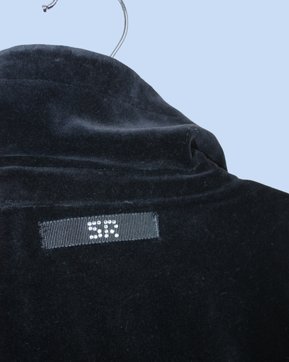 Sweatshirt noir en velours peau de pêche 8 ans