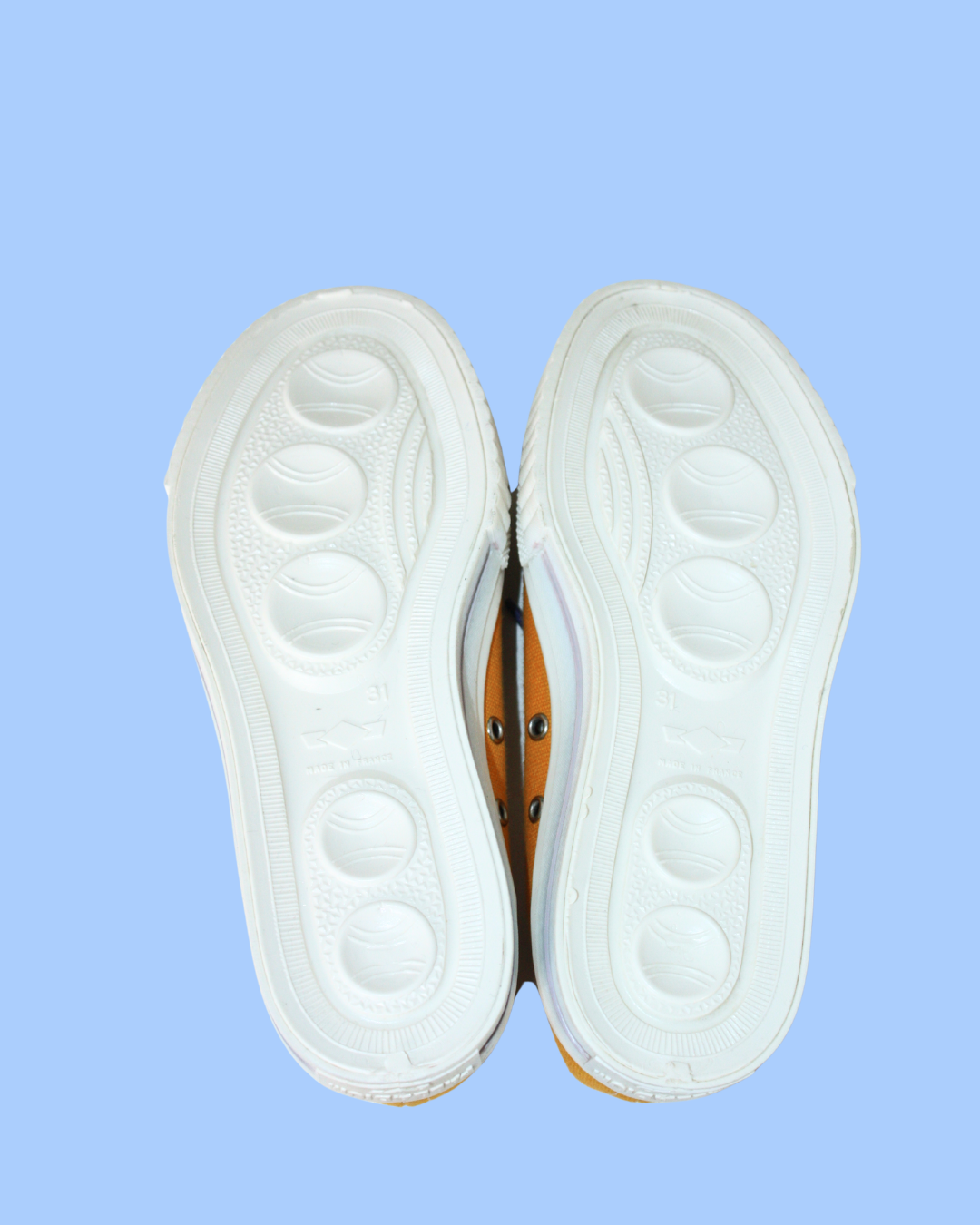 Tennis jaune deadstock vintage 70s pointure 31