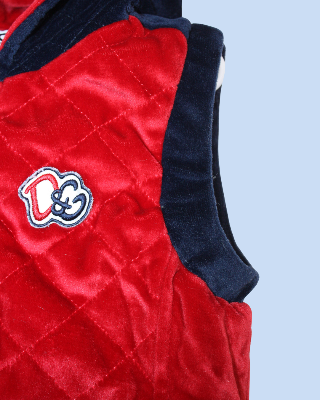 Veste en velours rouge et bleu 2 ans