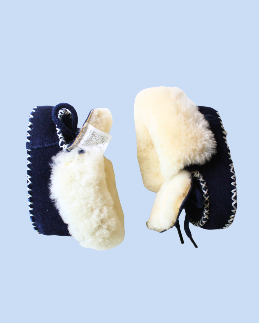 Mocassins en peau de mouton bleus taille 16