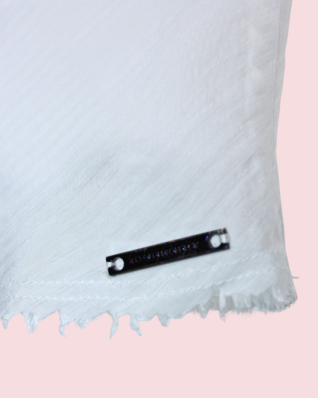 Robe blanche et grise légère à bords francs 6 mois