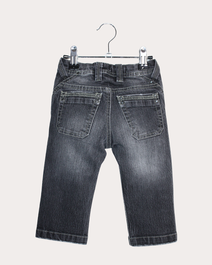 Jean gris 9 mois