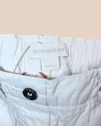 Ensemble t-shirt et pantalon blancs 1 mois