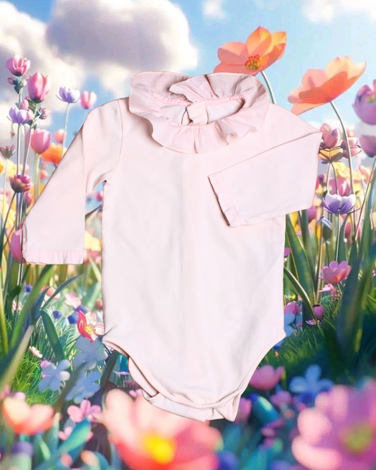 Body rose pastel à col volanté taille 6 mois